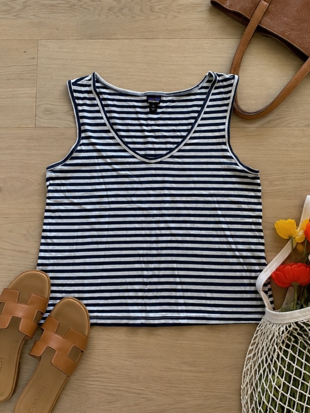 Patagonia Cropped Nautical Tank Womens M Navy White Striped Coastal Marine Top
